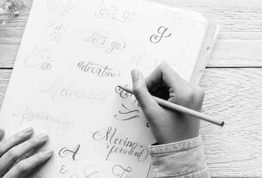 利物浦对阵利兹联预测首发阵容：绍博斯洛伊伤愈回归助力状态回升的红军